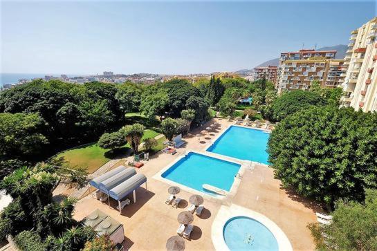 Apt Centrico Con Vistas Y Piscinas Benalmádena Esterno foto