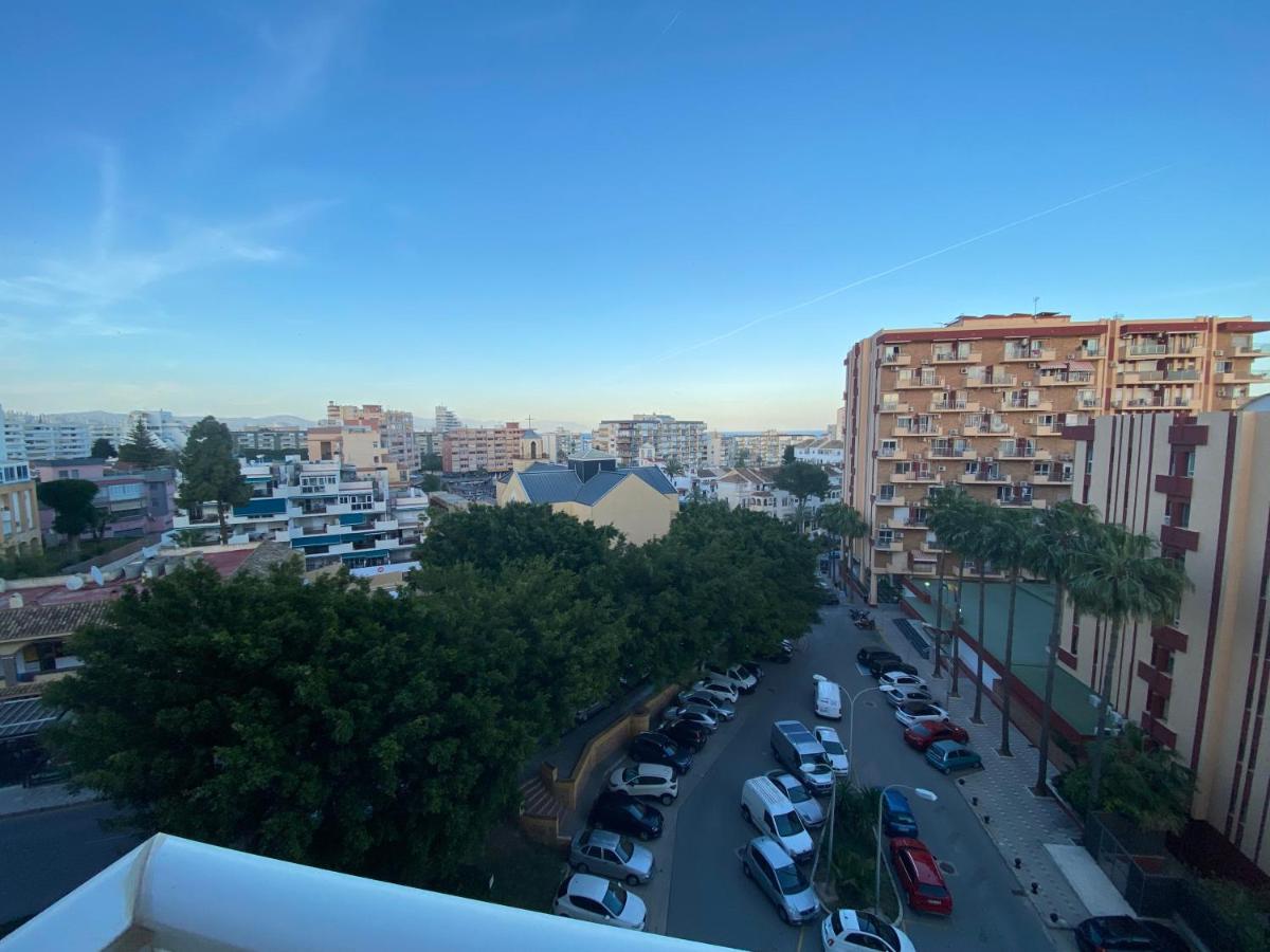Apt Centrico Con Vistas Y Piscinas Benalmádena Esterno foto