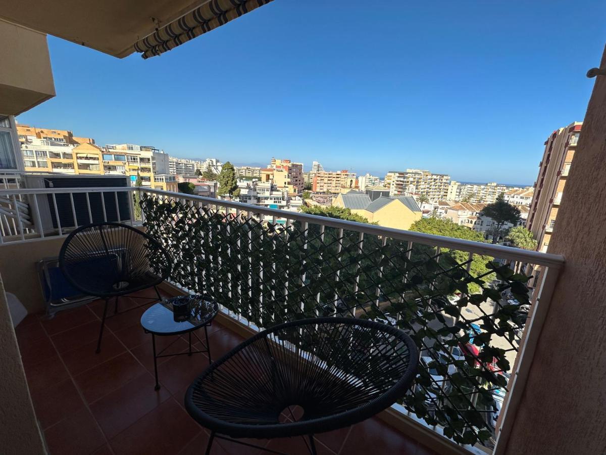 Apt Centrico Con Vistas Y Piscinas Benalmádena Esterno foto