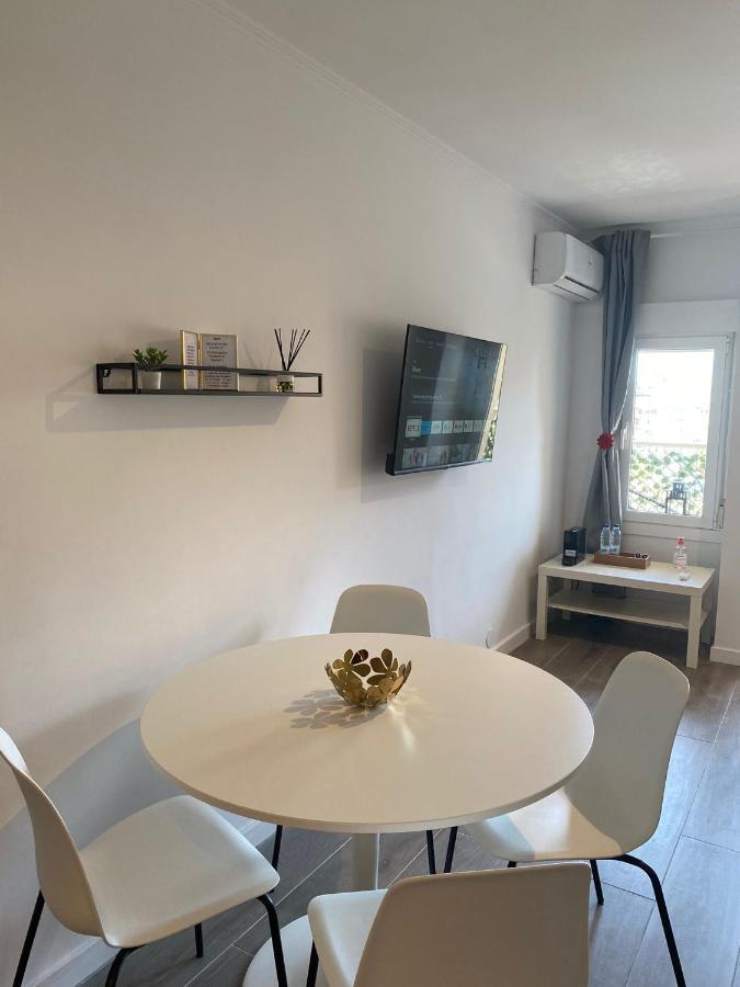 Apt Centrico Con Vistas Y Piscinas Benalmádena Esterno foto