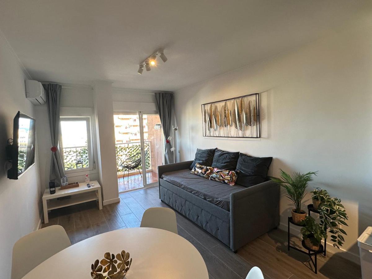 Apt Centrico Con Vistas Y Piscinas Benalmádena Esterno foto