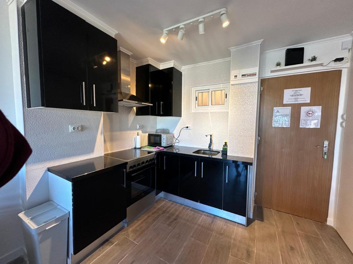 Apt Centrico Con Vistas Y Piscinas Benalmádena Esterno foto