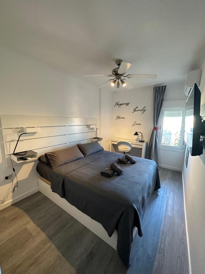 Apt Centrico Con Vistas Y Piscinas Benalmádena Esterno foto