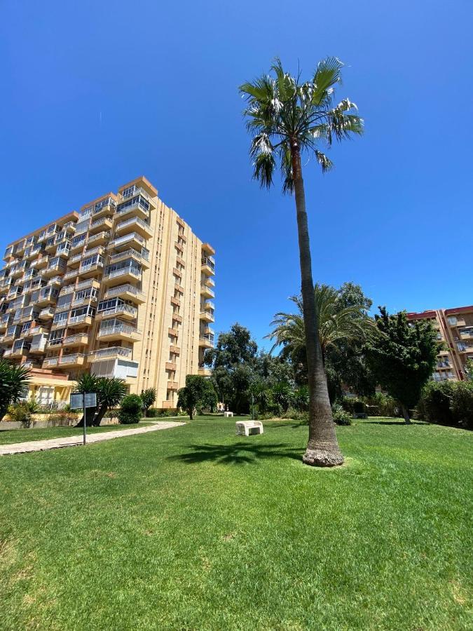 Apt Centrico Con Vistas Y Piscinas Benalmádena Esterno foto